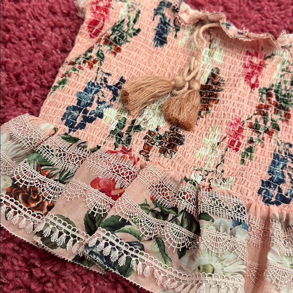 Shorted Crop Top - Picture 6 of 10